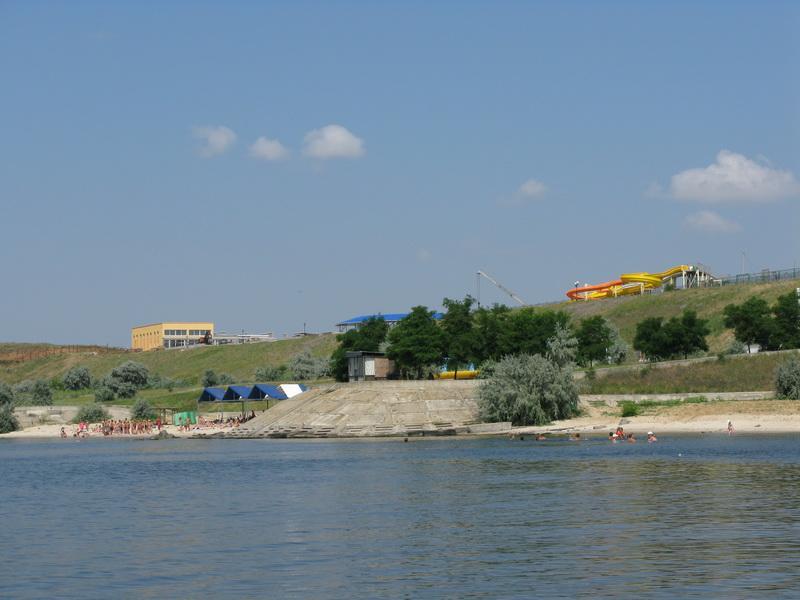 Sportium Hotel Otsjakiv Buitenkant foto